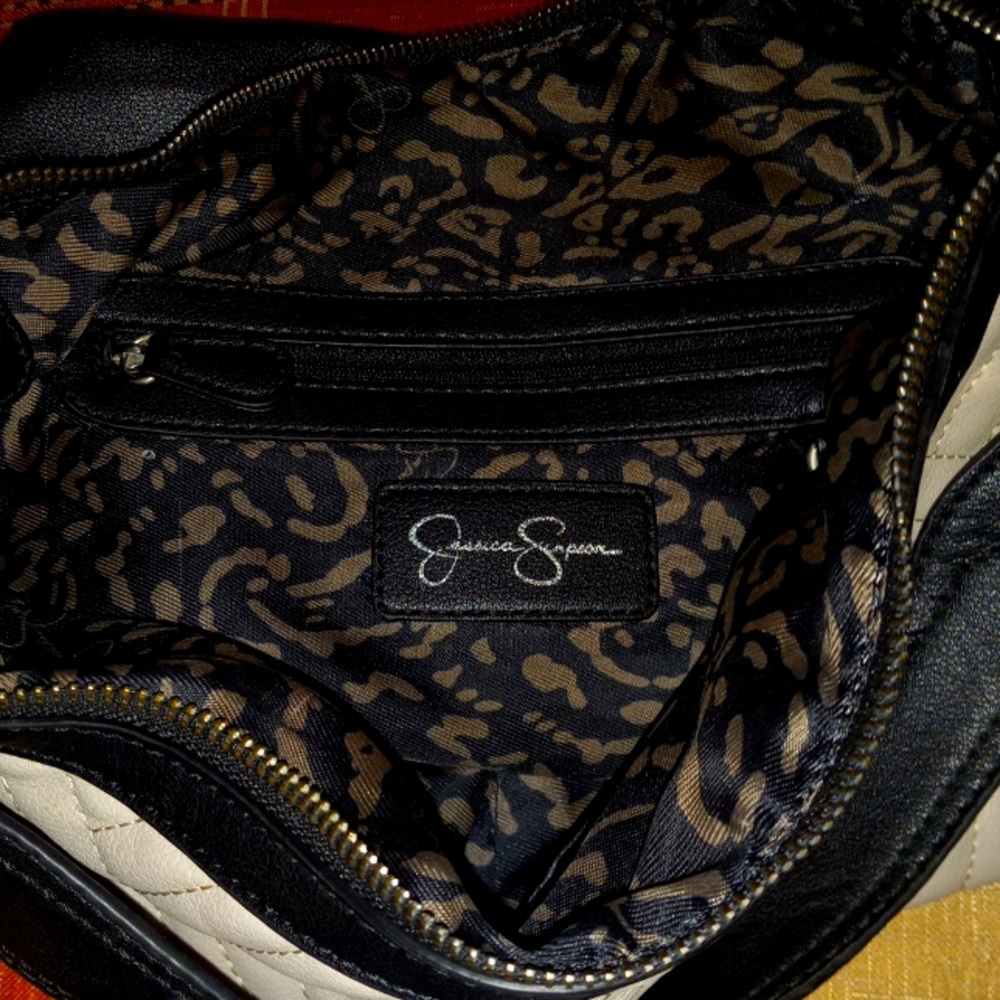 Authentic  Jessica Simpson Purse 👛😍 - Picture 5 of 14